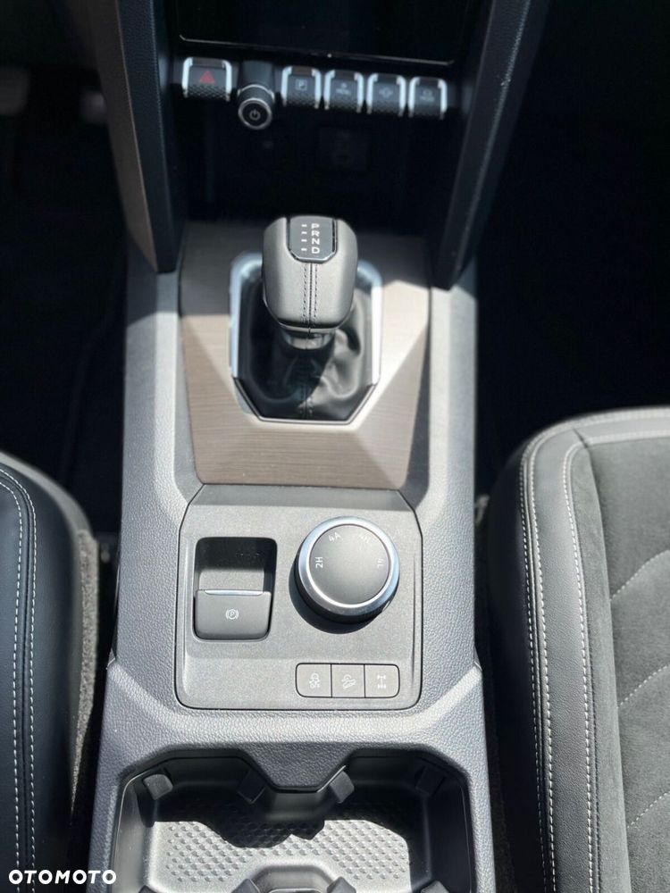 Volkswagen Amarok - 17