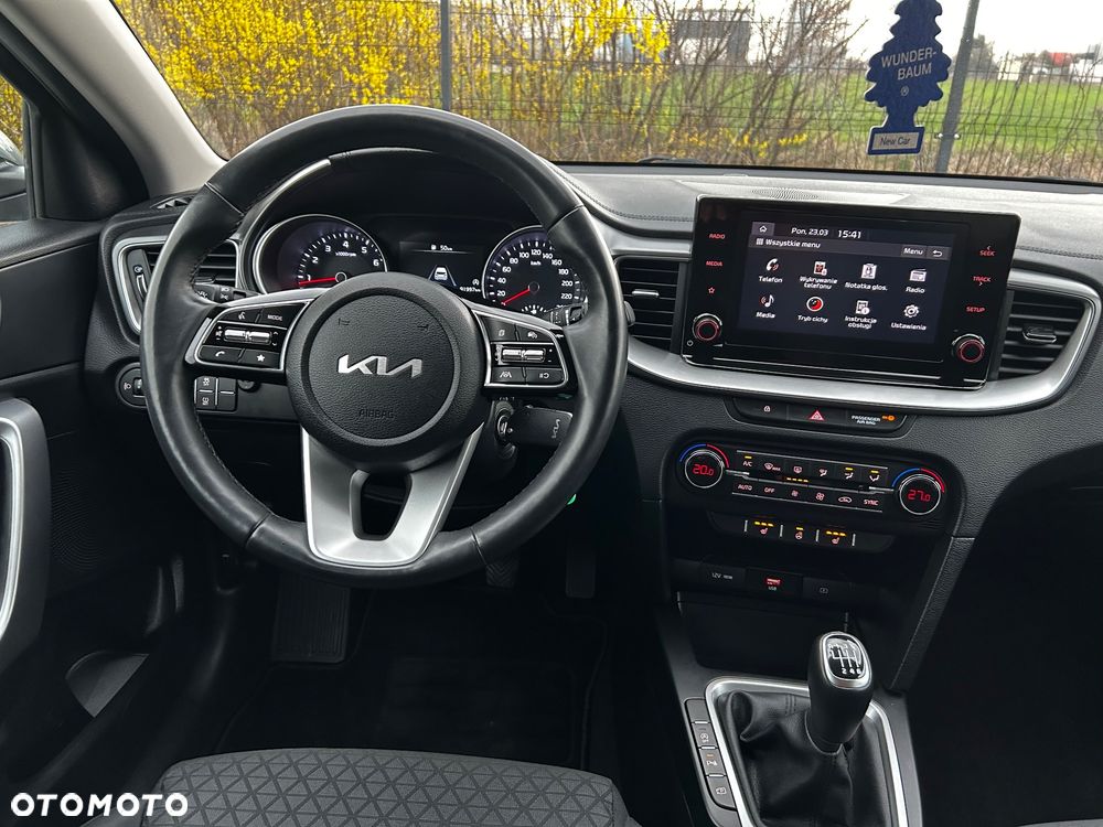 Kia Ceed 1.5 T-GDI OPF Vision - 23