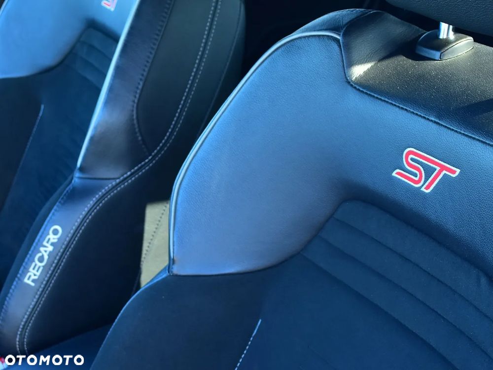 Ford Fiesta 1.5 EcoBoost ST Edition ASS - 18