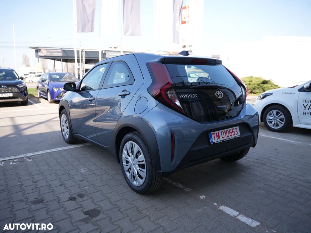 Toyota Aygo X - 10