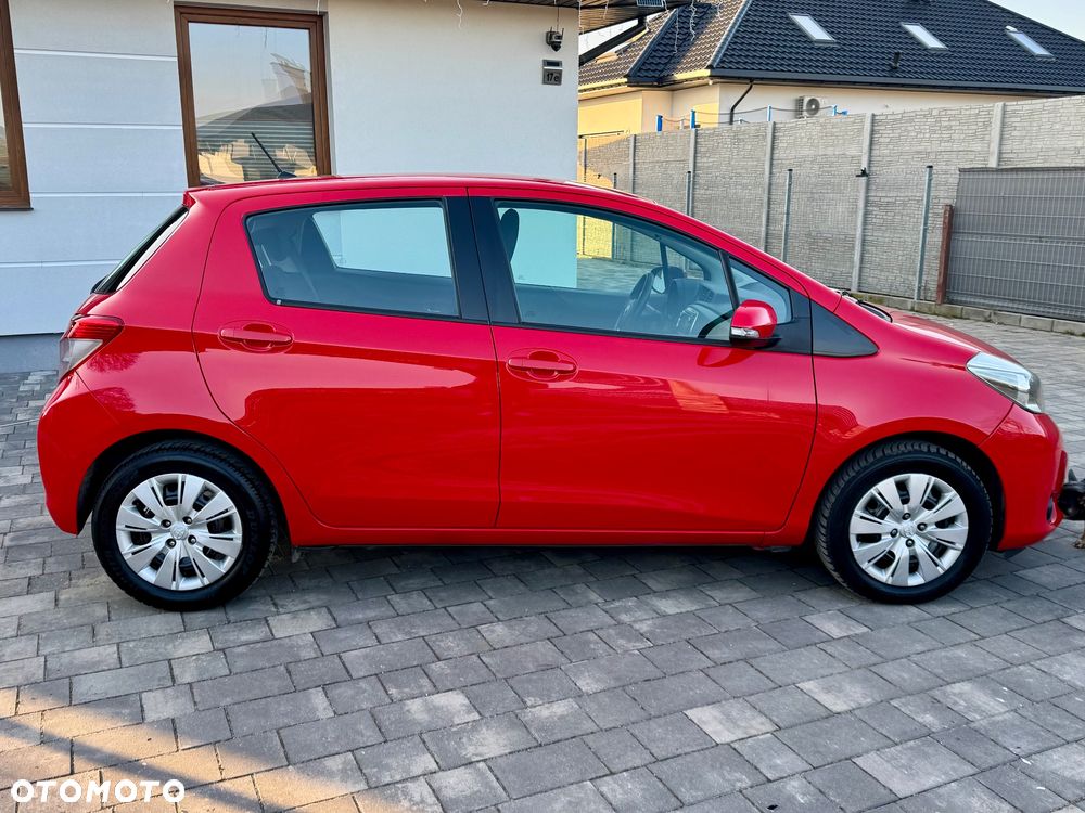 Toyota Yaris - 15