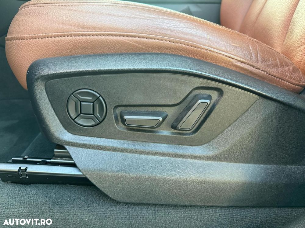 Audi Q7 55 TFSI e quattro tiptronic - 13