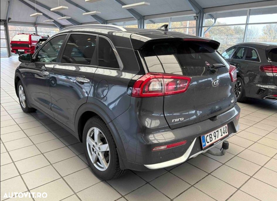 Kia Niro 1.6 GDI HEV 2WD OPF Aut. Spirit - 3
