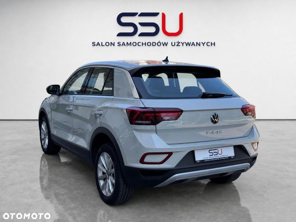 Volkswagen T-Roc - 14