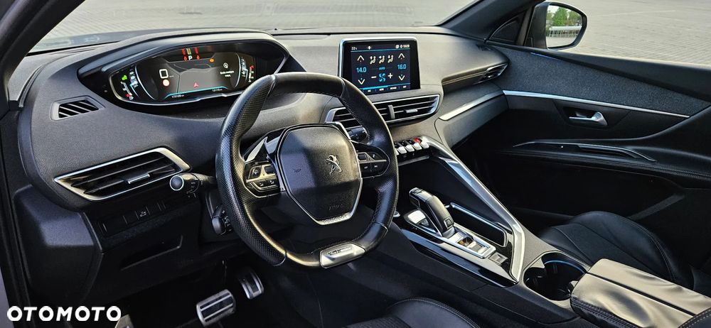 Peugeot 5008 - 6