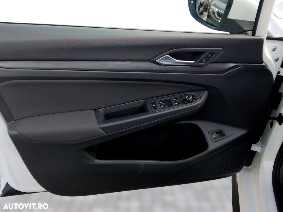 Volkswagen Golf 1.4 eHybrid Style - 10