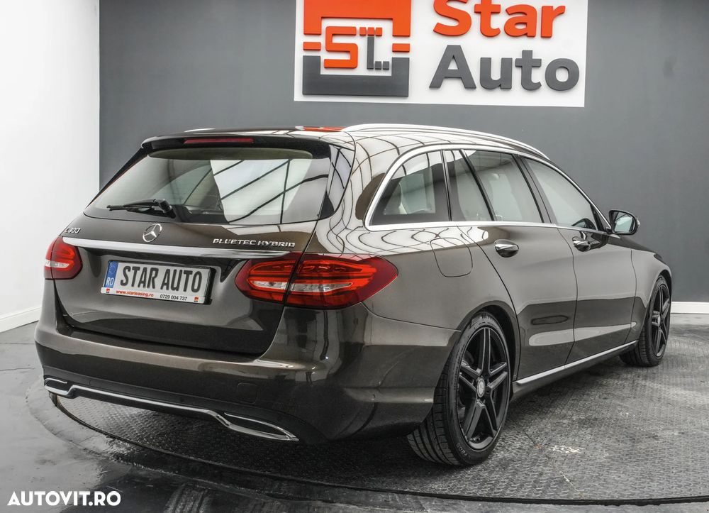 Mercedes-Benz C 300 BlueTec Hybrid - 6