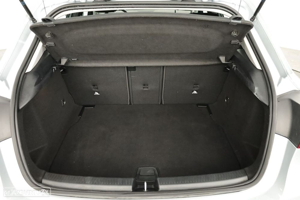 Mercedes-Benz A 200 Standard - 22