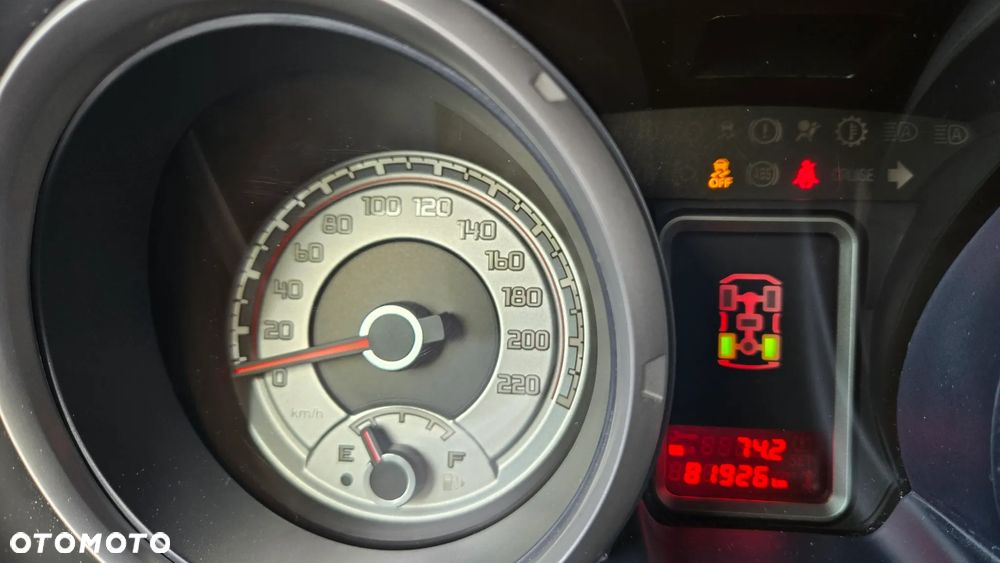 Mitsubishi Pajero 3.2 DI-D Automatik Top - 12