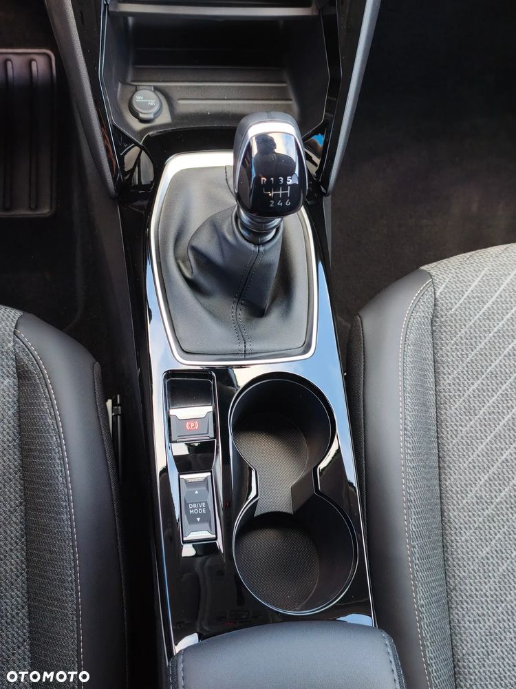 Peugeot 208 1.2 PureTech Allure S&S - 15