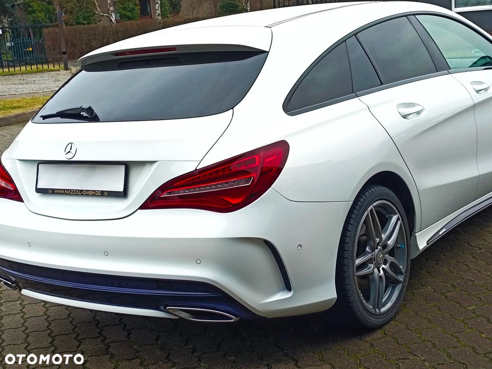Mercedes-Benz CLA 200 AMG Line - 15
