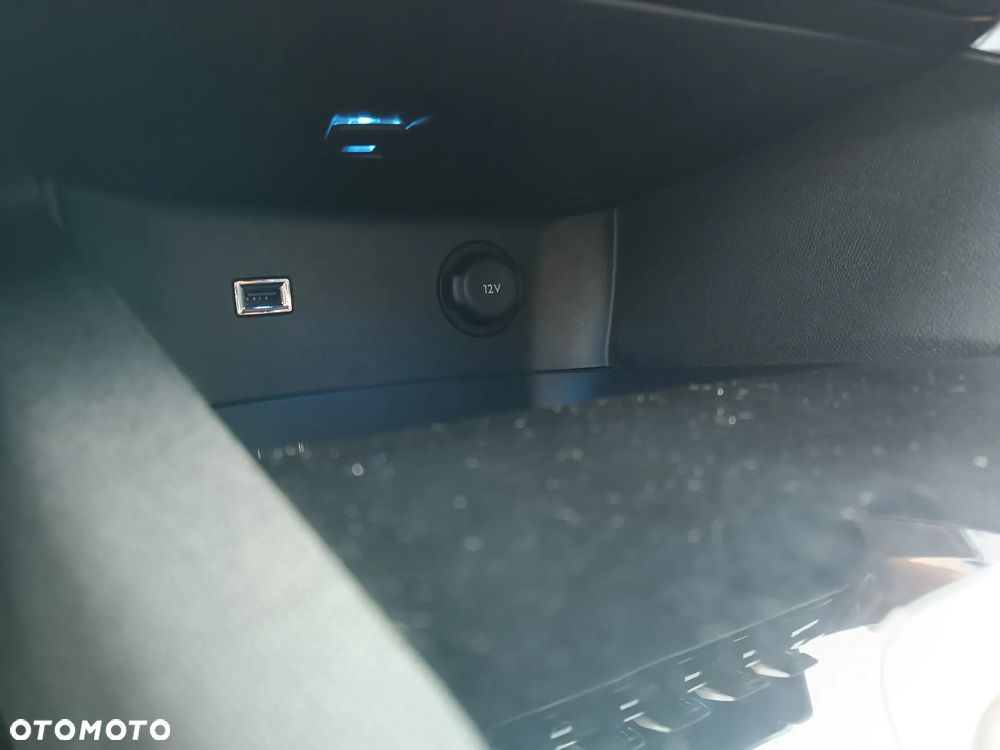 Peugeot 5008 BlueHDI 130 Allure Business-Paket - 36