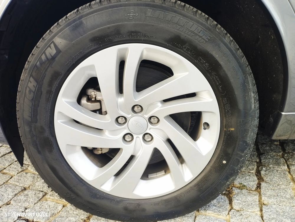 Land Rover Discovery Sport - 14