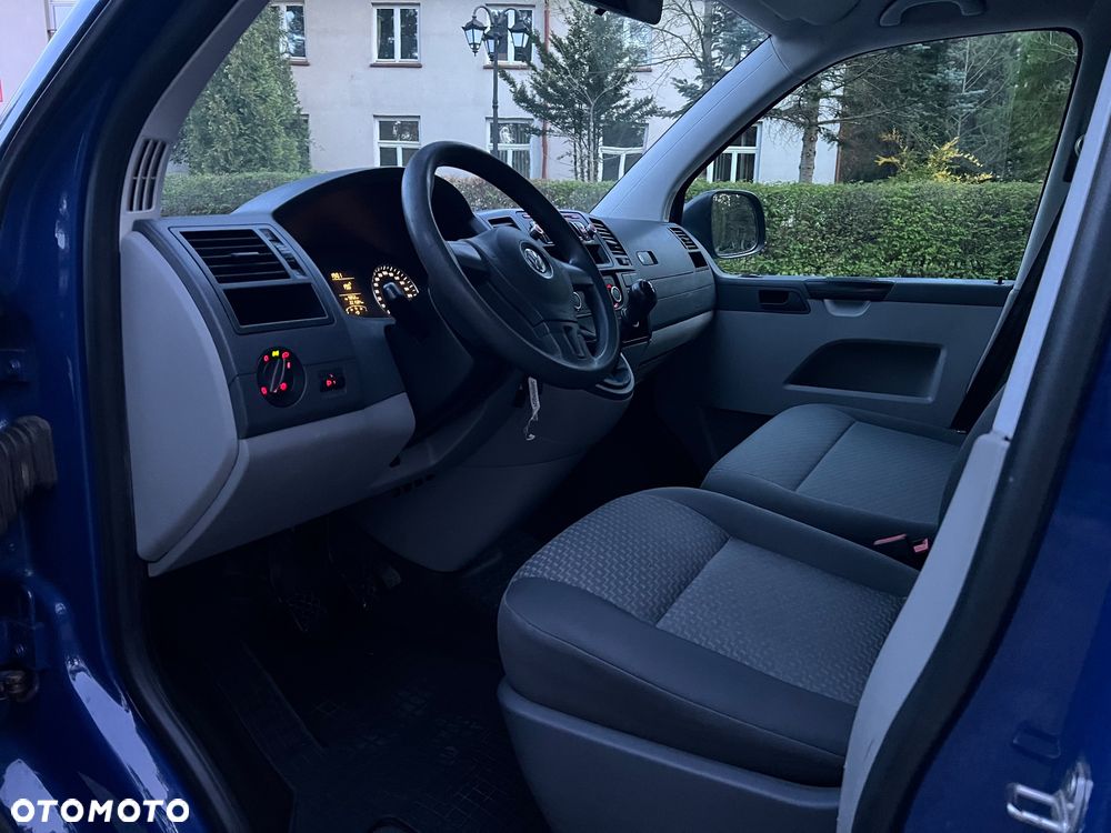 Volkswagen T5 Transporter - 5