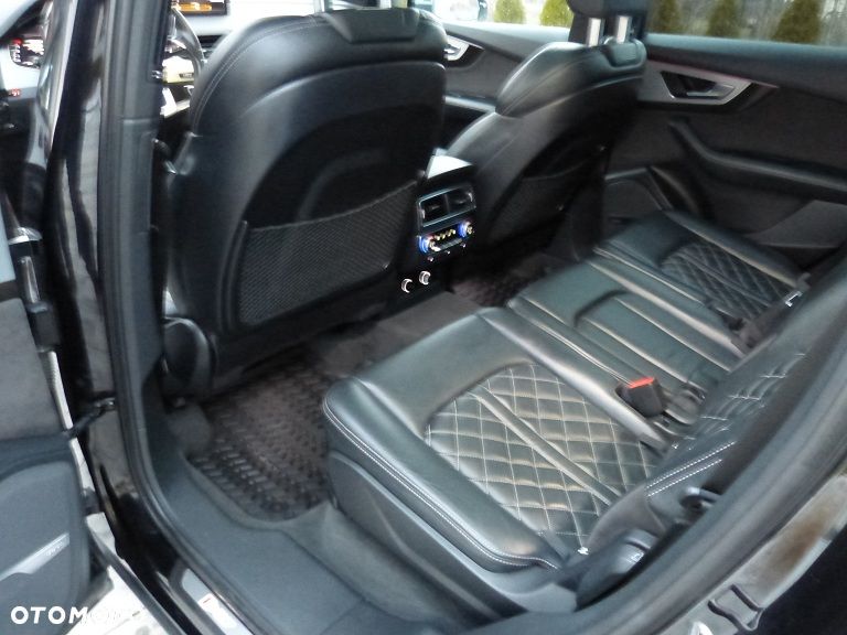 Audi SQ7 4.0 TDI Quattro Tiptronic - 18