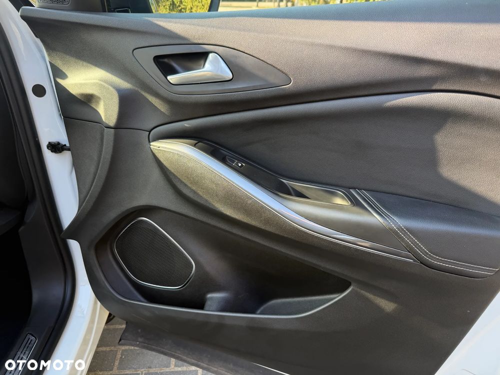 Opel Grandland X 1.2 Start/Stop Business Edition - 23