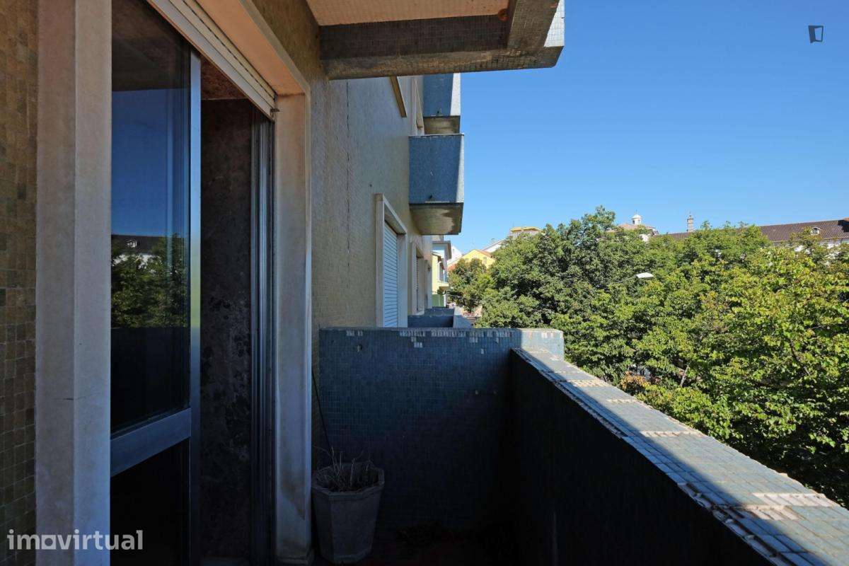 Quarto - localizado em Cidral Coimbra - Grande imagem: 3/4