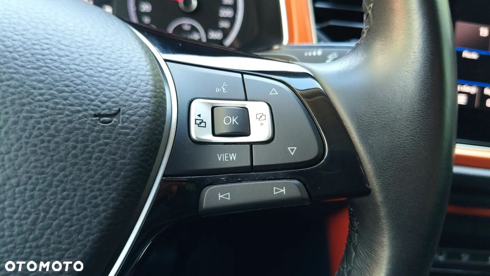 Volkswagen T-Roc 1.5 TSI OPF DSG ACTIVE - 18