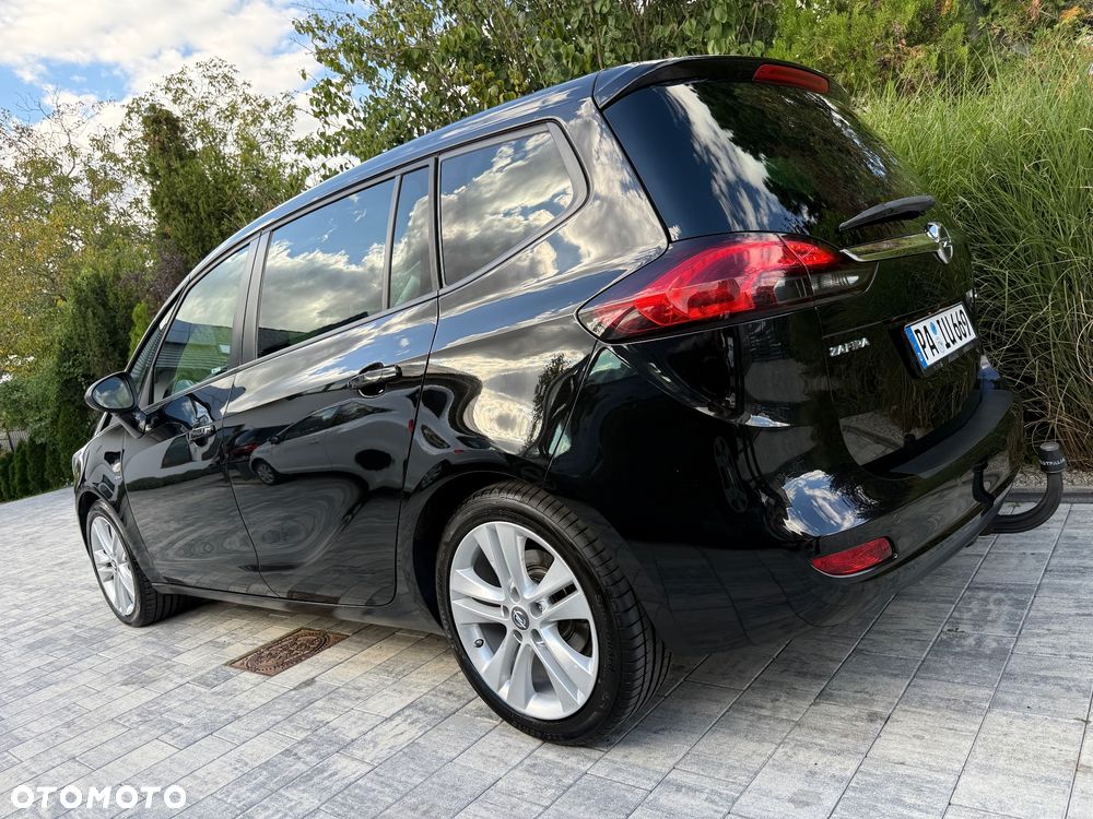 Opel Zafira 1.4 T Cosmo EcoFLEX S&S EU6 - 17