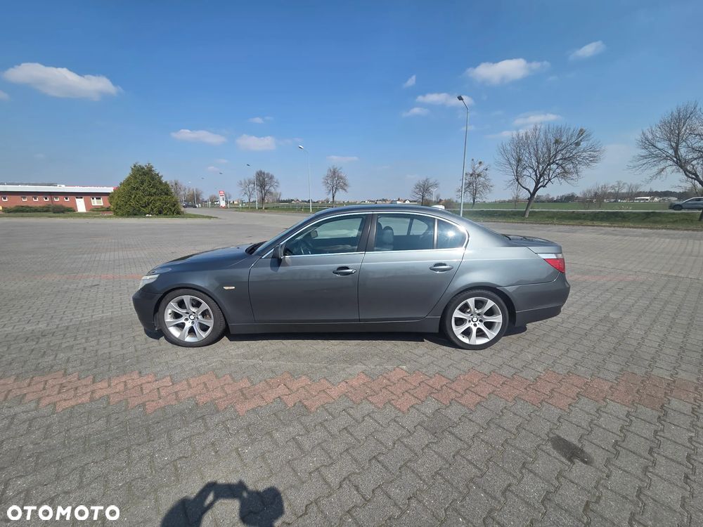 BMW Seria 5 535d - 14