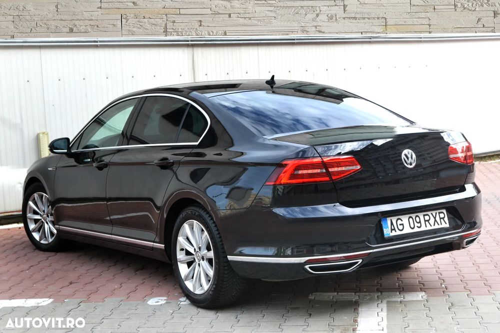 Volkswagen Passat 2.0 TDI DSG 4Motion Highline - 5