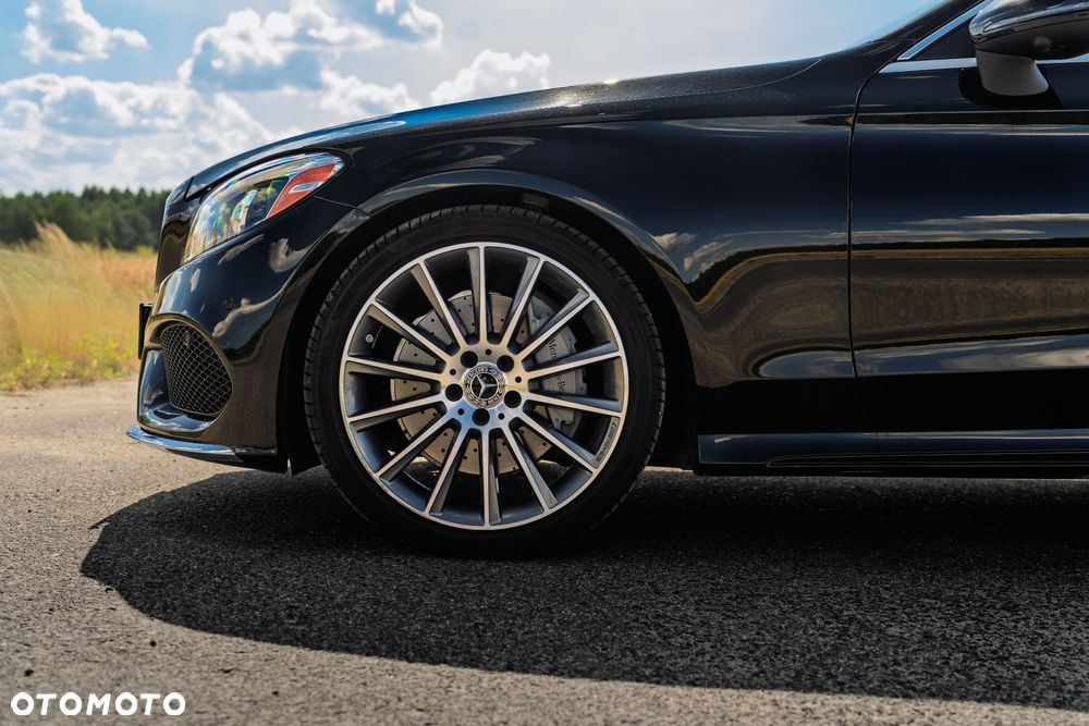 Mercedes-Benz Klasa C 300 9G-TRONIC - 8