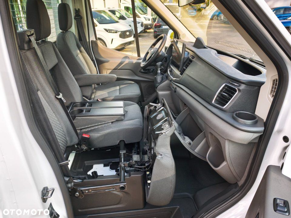 Ford Transit - 15