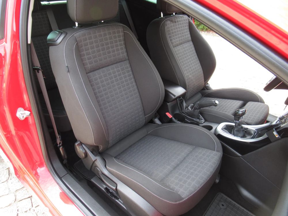 Opel Astra 1.4 Turbo - 38