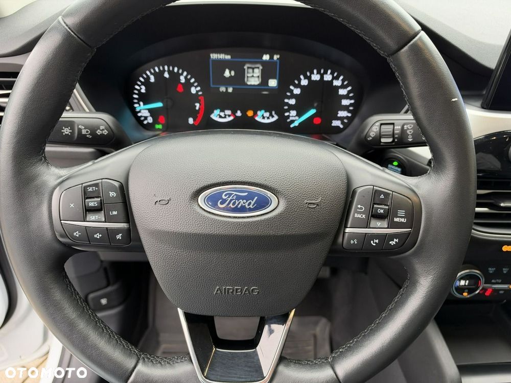 Ford Kuga 1.5 EcoBoost TREND - 16