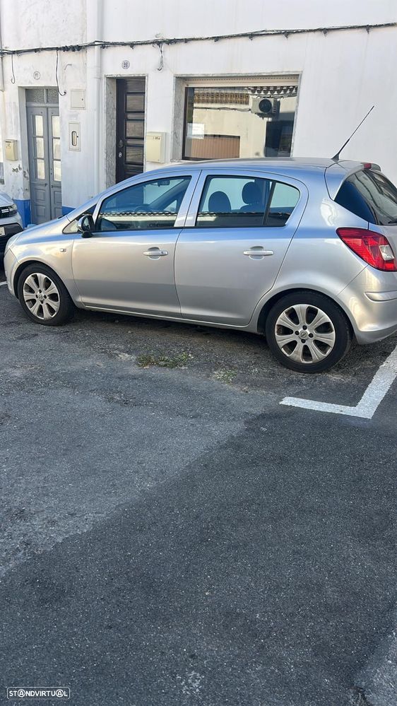 Opel Corsa 1.3 CDTI Enjoy - 2