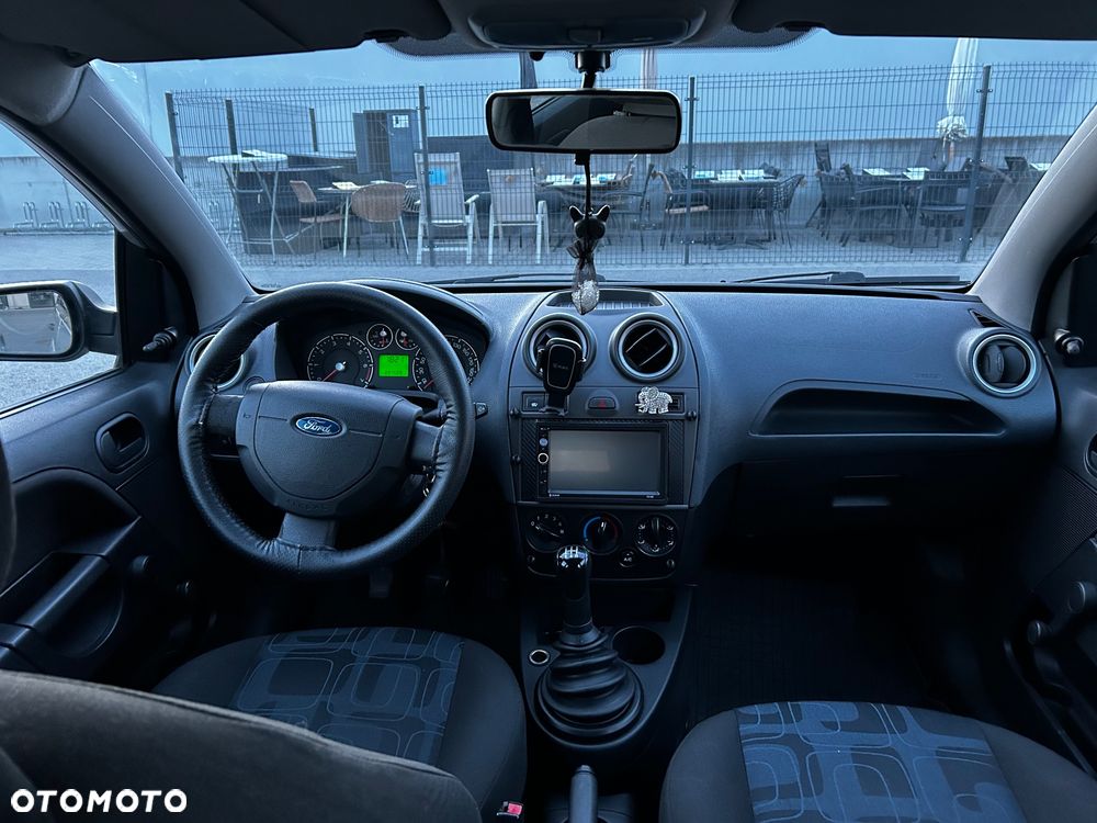 Ford Fiesta 1.25 - 13