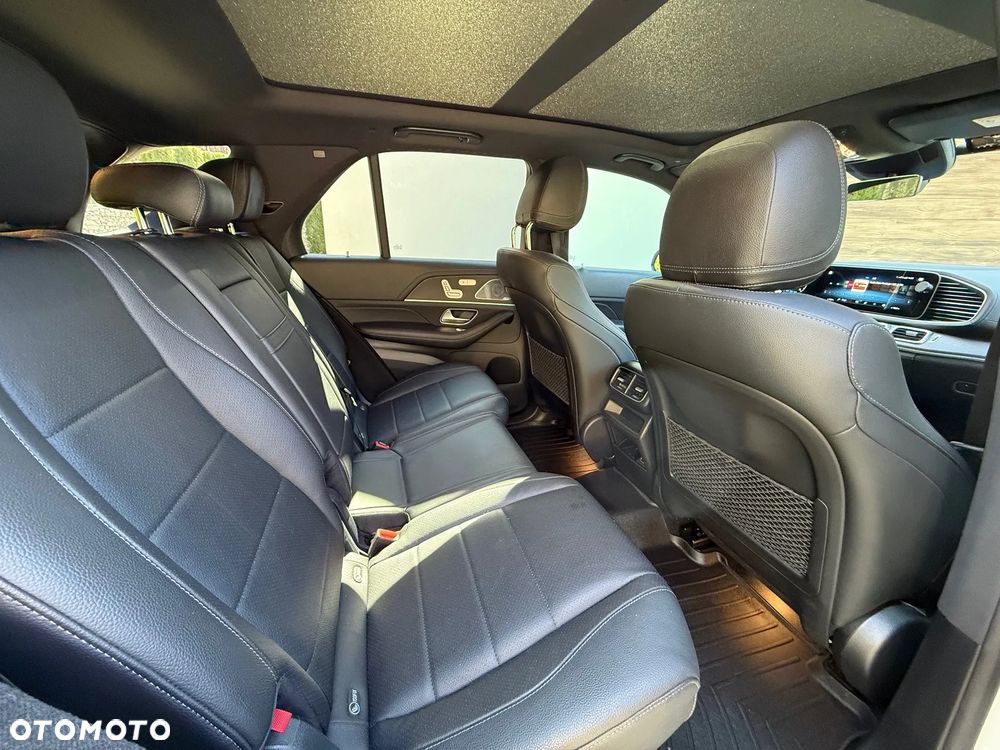 Mercedes-Benz GLE - 25