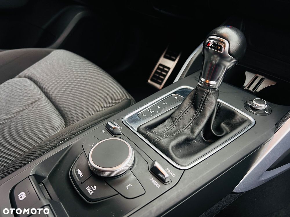 Audi Q2 2.0 TDI Quattro S tronic design - 14