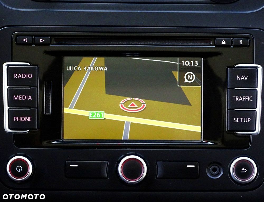 Volkswagen Touran - 29