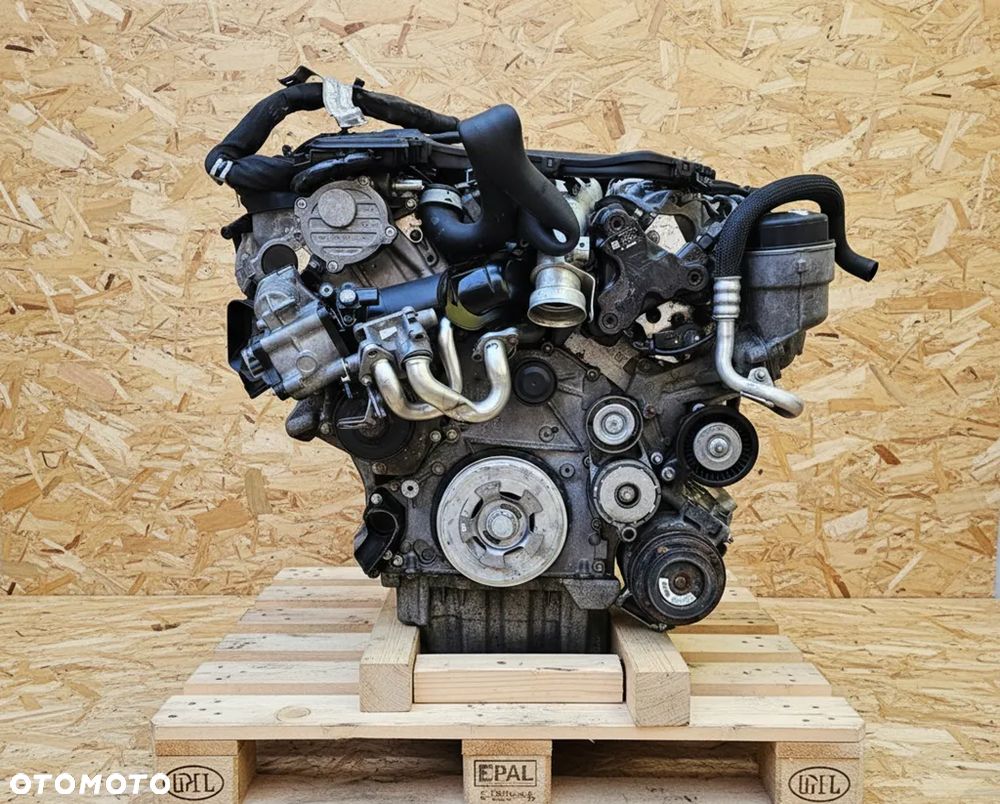 SILNIK KOMPLETNY MERCEDES CLS W218 E,M,GL,R,G 3.0 V6 CDI 2013r - 642852 642.852 - 1