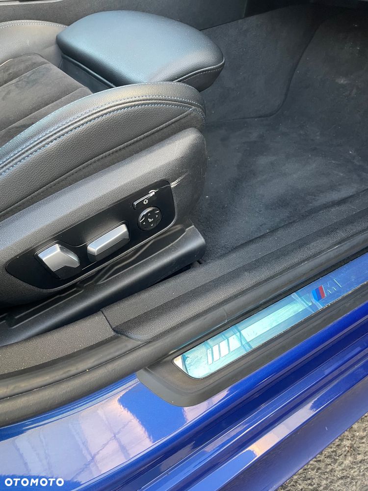 BMW Seria 3 320i GPF xDrive M Sport Shadow - 12