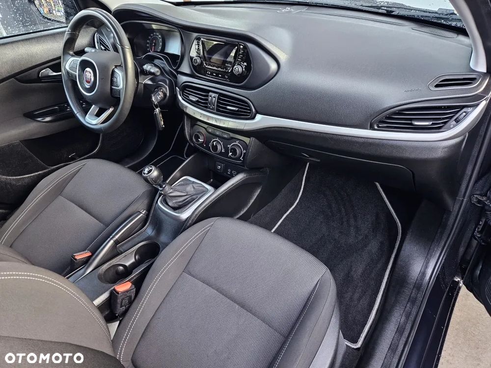 Fiat Tipo 1.4 T-Jet Easy - 23