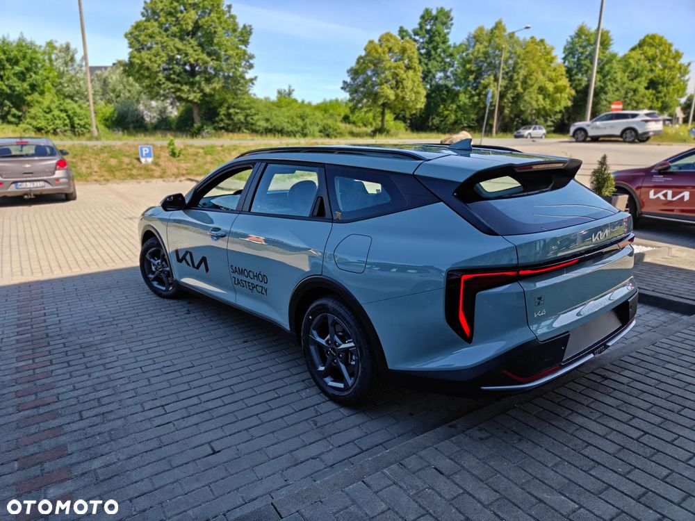 Kia K4 - 5