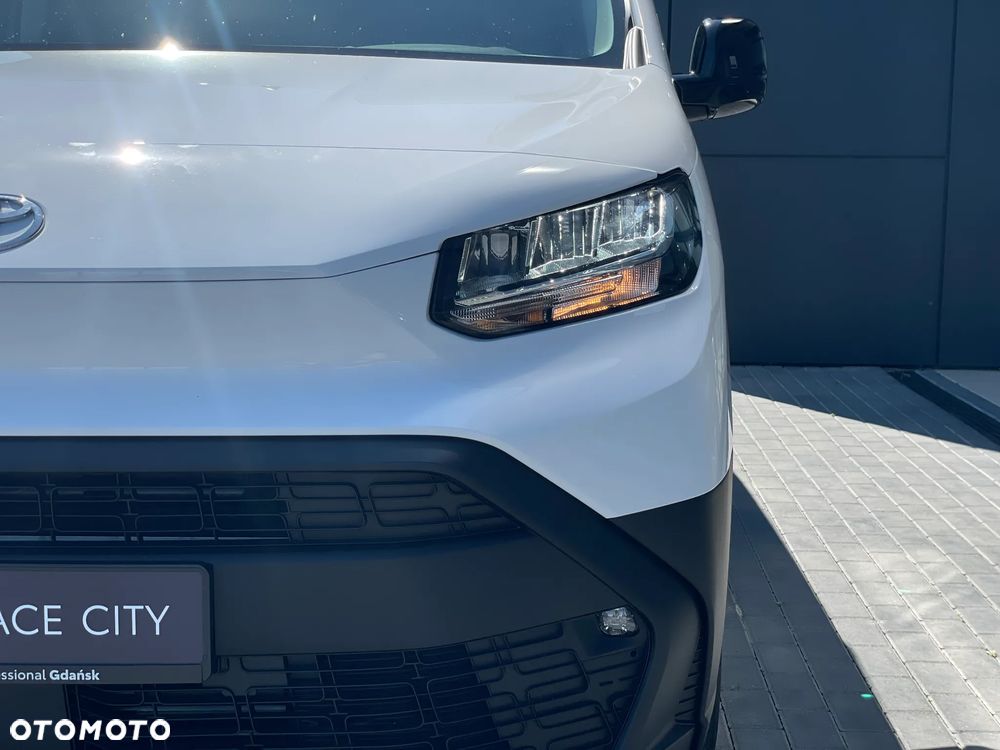 Toyota Proace City - 8