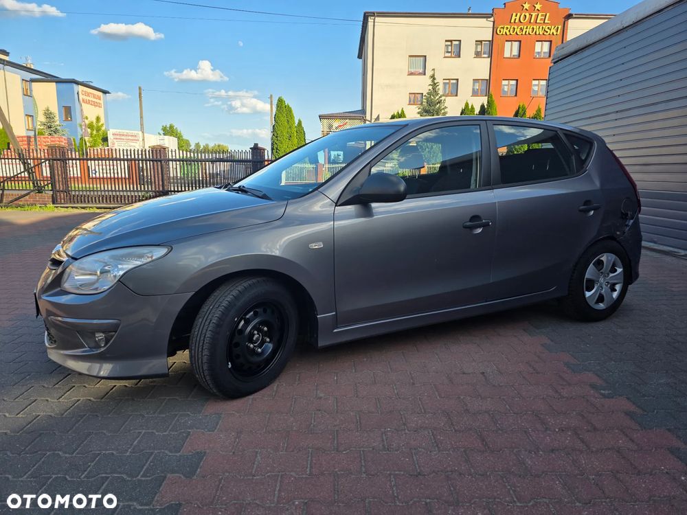 Hyundai i30 1.4 Classic - 10