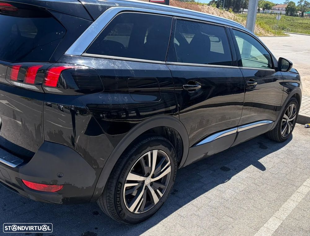 Peugeot 5008 1.5 BlueHDi Allure Pack EAT8 - 3