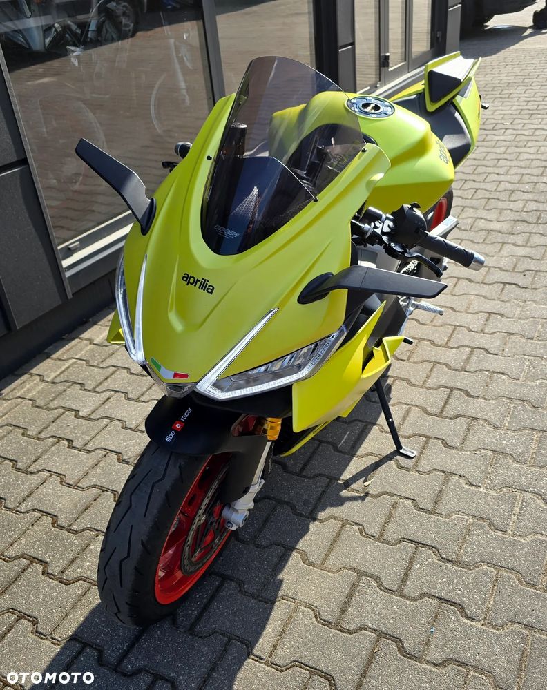 Aprilia RS - 17
