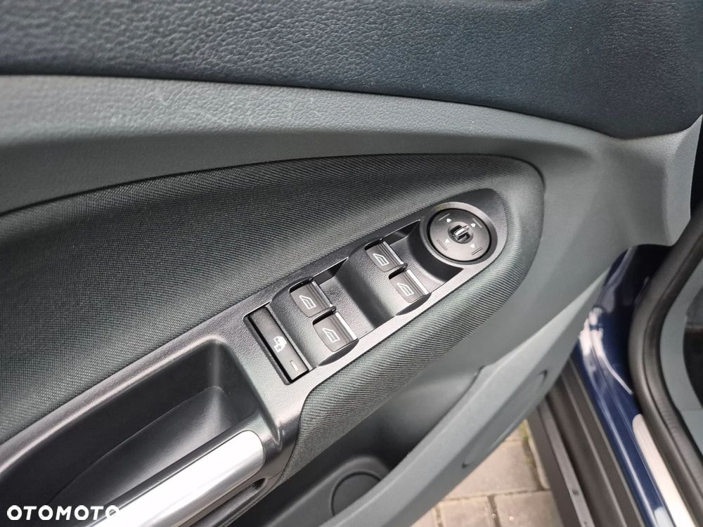 Ford Grand C-MAX - 34