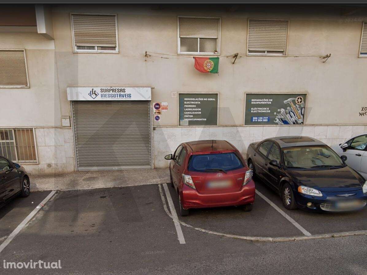 Estacionamento coberto e fechado - Grande imagem: 2/7