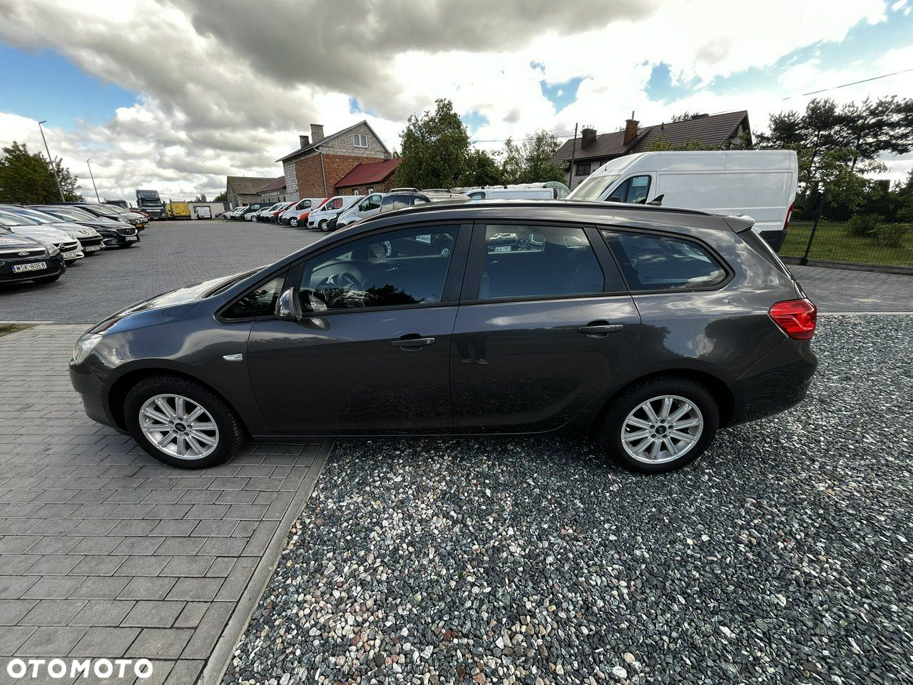 Opel Astra - 10