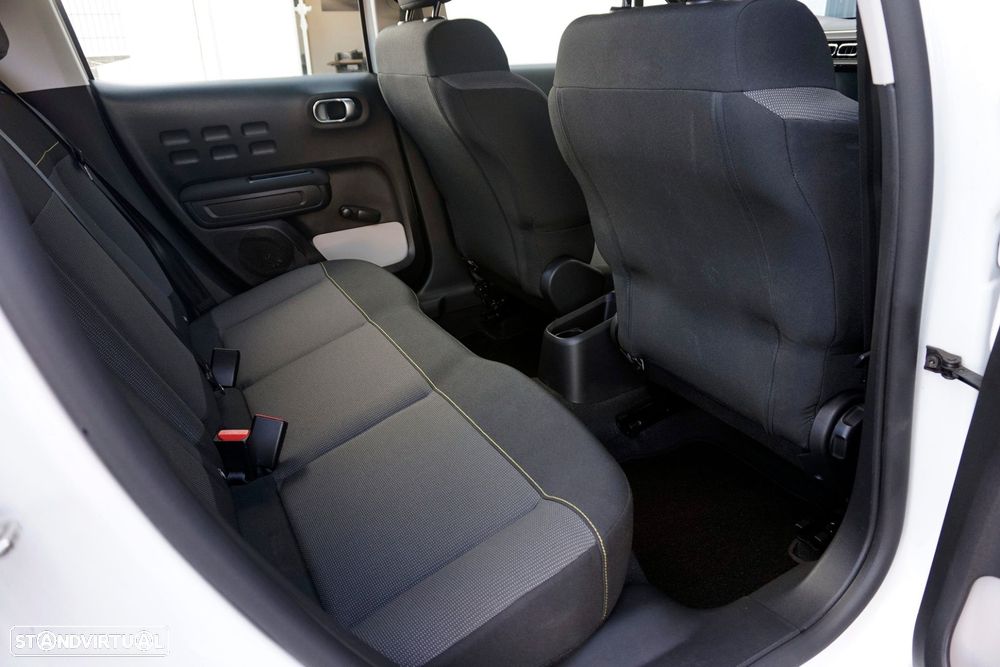 Citroën C3 1.2 PureTech Shine - 4