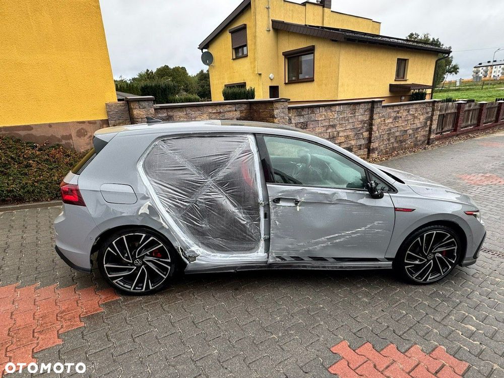 Volkswagen Golf VIII 2.0 TSI GTI DSG - 11