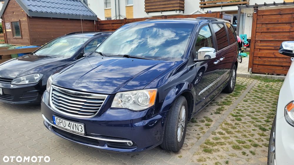 Chrysler Town & Country 3.6 Touring - 4