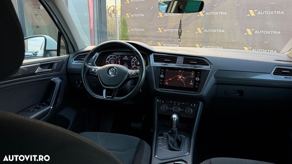 Volkswagen Tiguan - 14