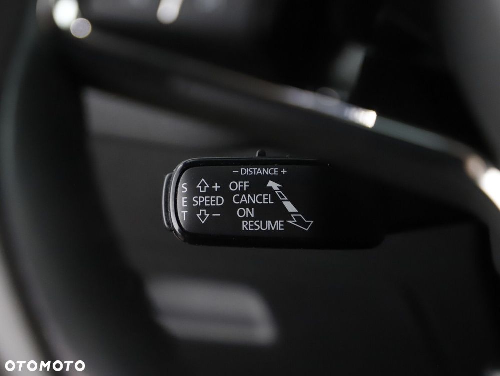 Skoda Octavia 2.0 TDI SCR Style DSG - 22